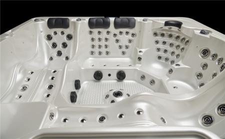 Гидромассажный СПА бассейн Joyee SPA Milan